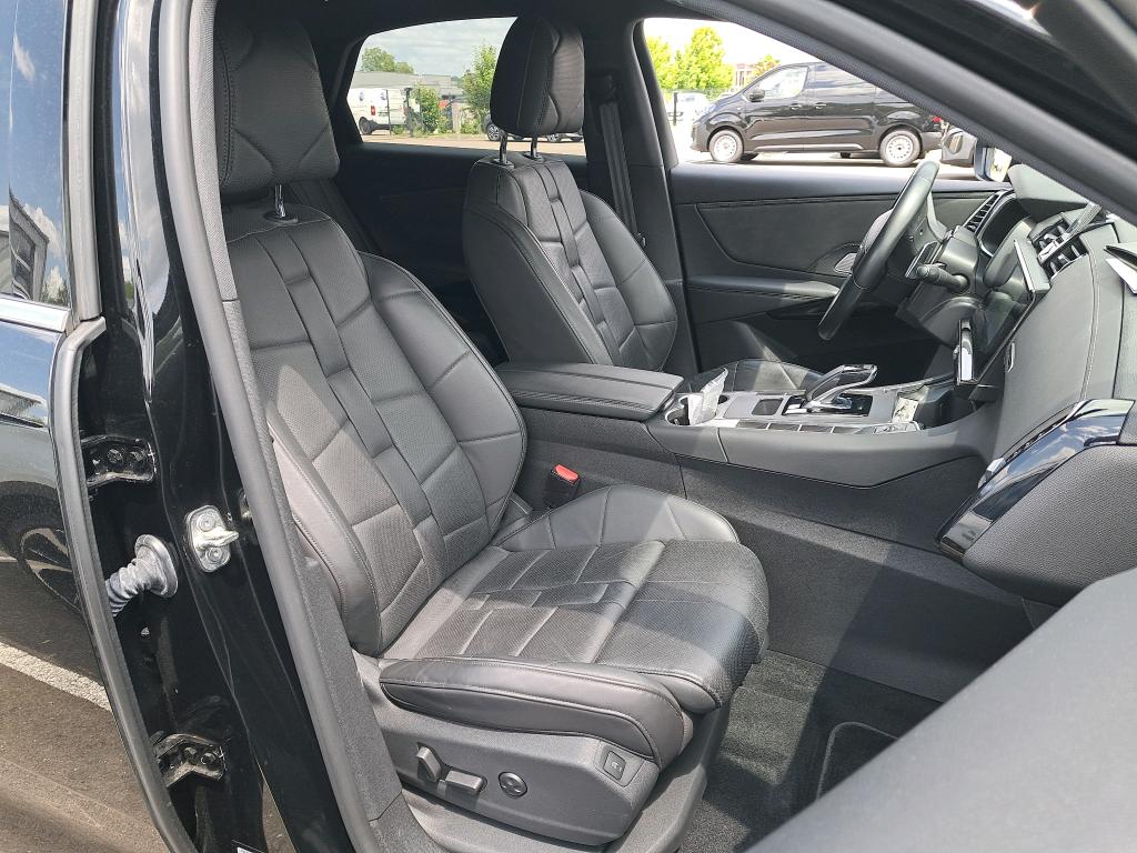 DS DS7 Crossback Hybride E-Tense 300 EAT8 4x4 Rivoli 2021