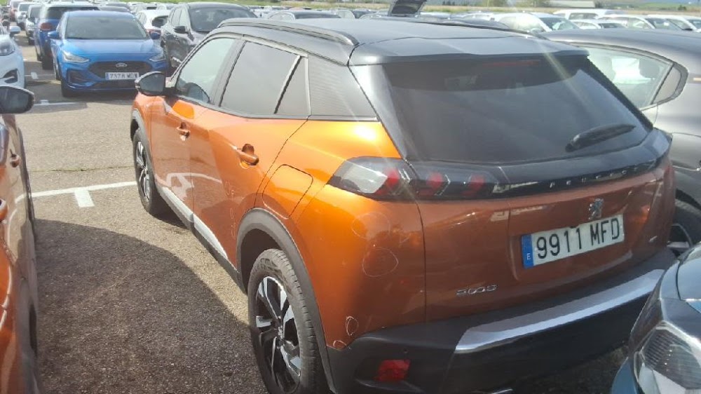Foto Peugeot 2008 14