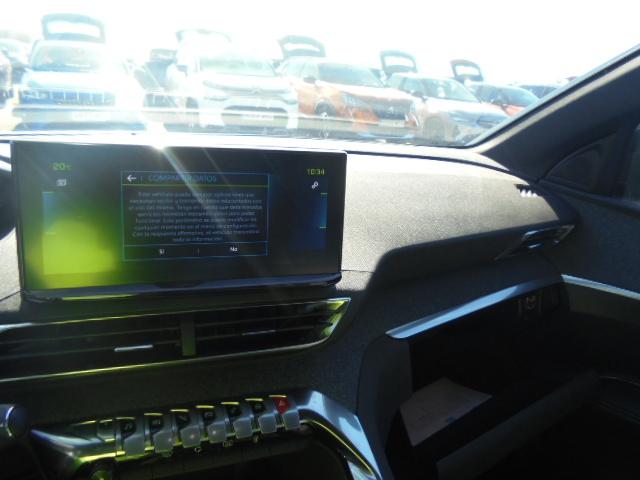 Foto Peugeot 3008 Hybrid 14