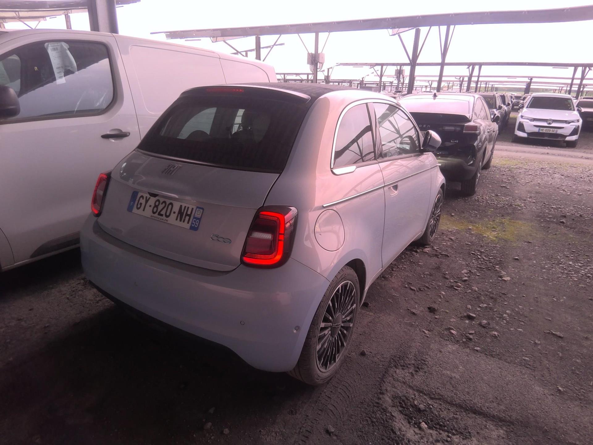 FIAT 500C e 118 ch La Prima 2023