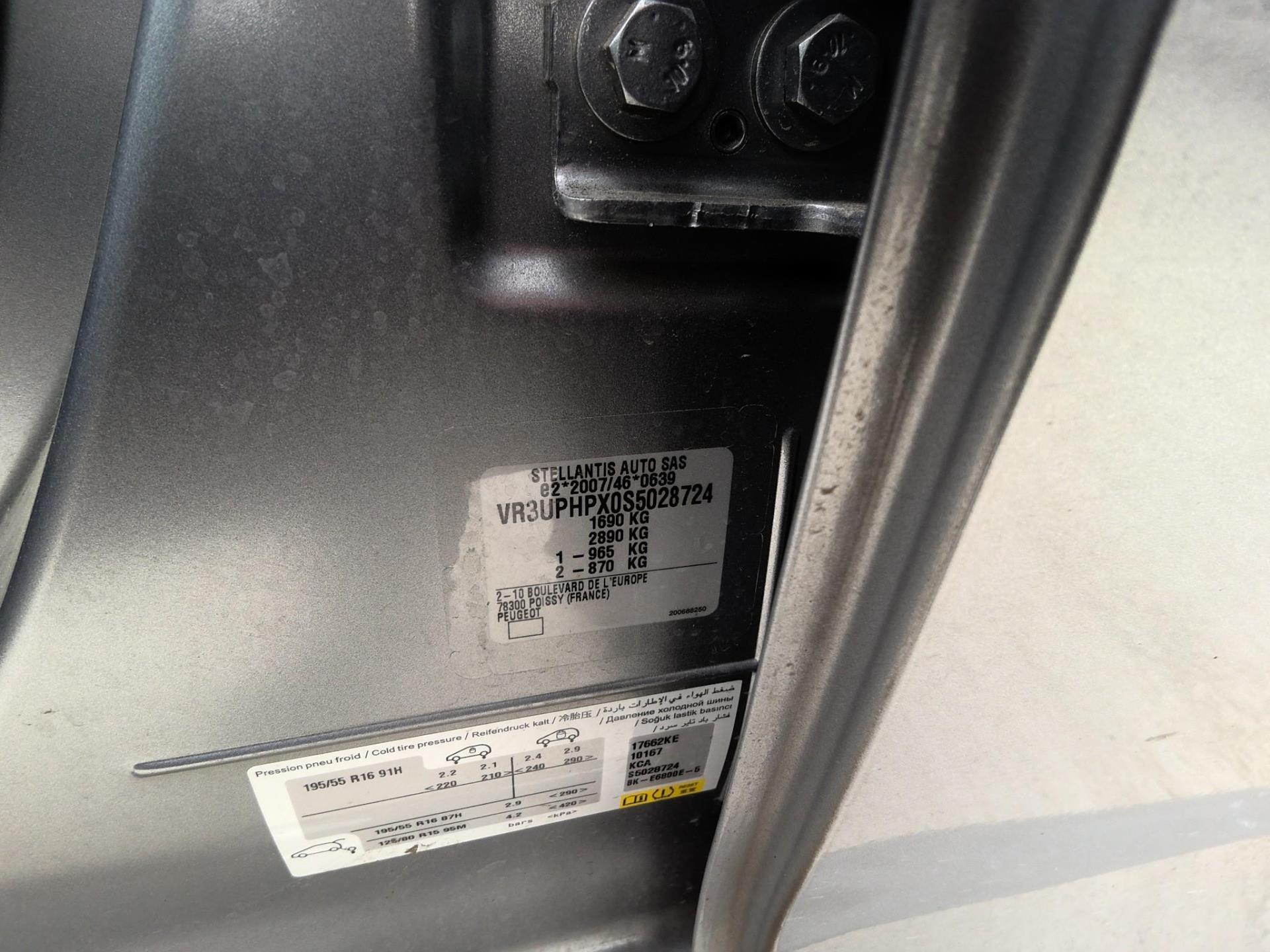 Peugeot 208 Hybrid 110 ch e-DCS6 Allure 2025
