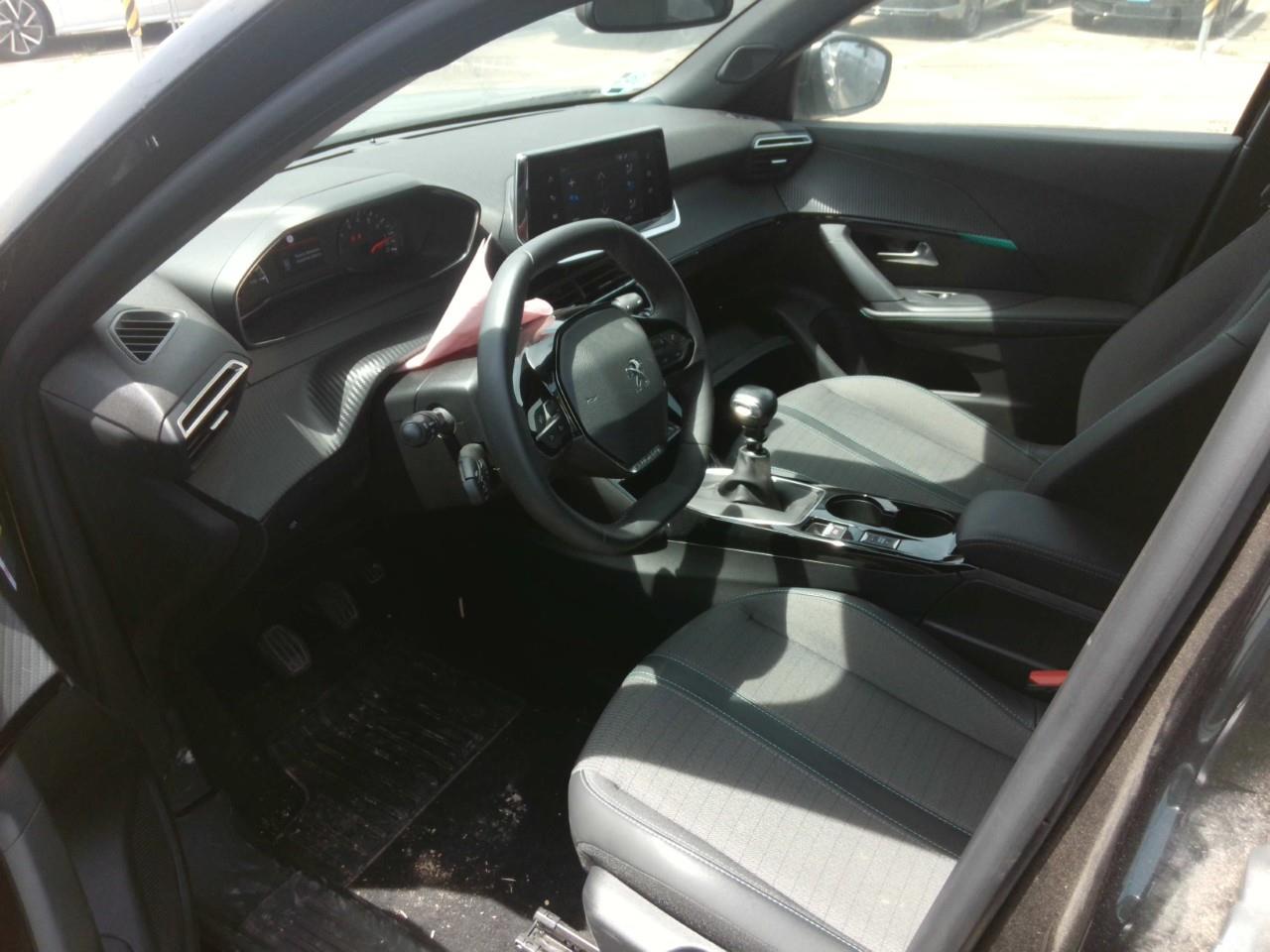 Foto Peugeot 2008 3
