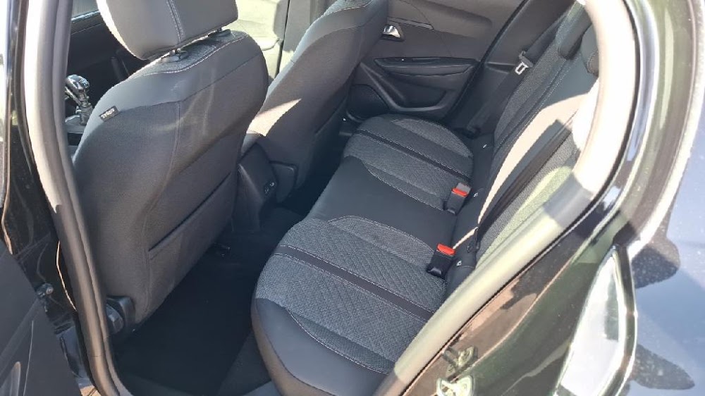Foto Peugeot 208 15