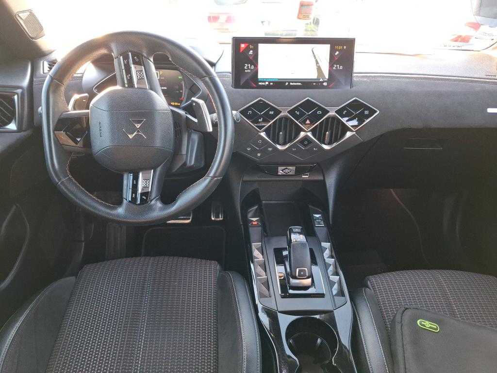 DS DS3 Crossback BlueHDi 130 EAT8 Performance Line+ 2022