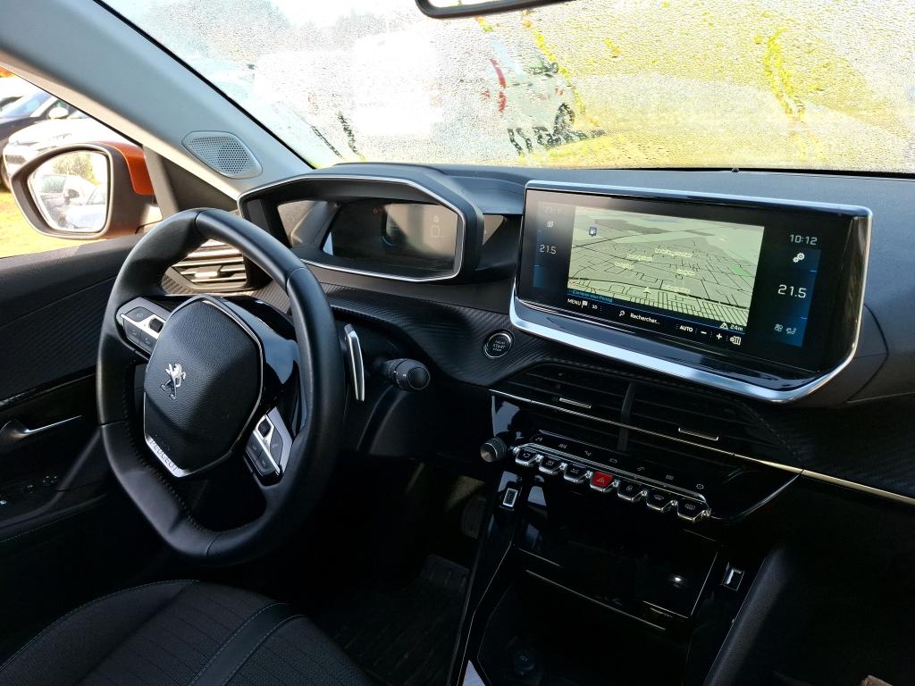 Peugeot 2008 BlueHDi 130 S&S EAT8 Allure Business 2021