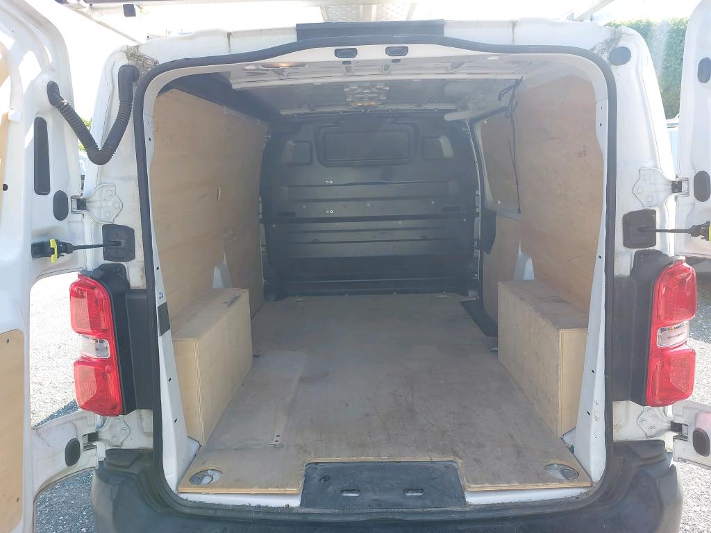 Peugeot EXPERT FGN TOLE STANDARD 1.5 BLUEHDI 120 S&S BVM6 PREMIUM 2021