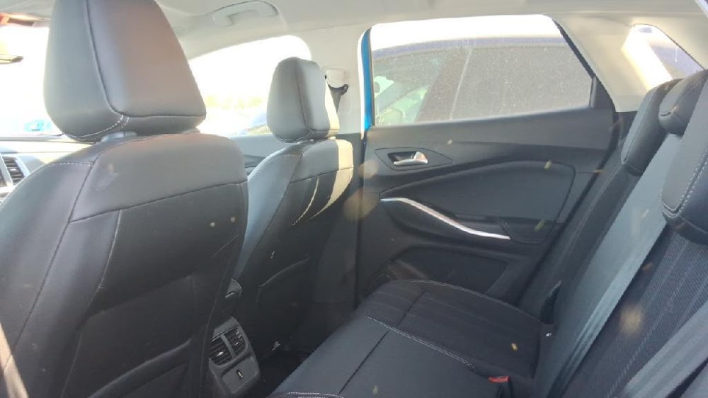 Foto Opel Grandland PHEV 11