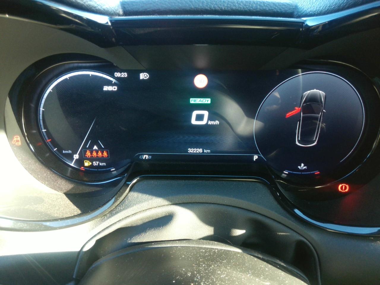 Foto Alfa Romeo Tonale 9
