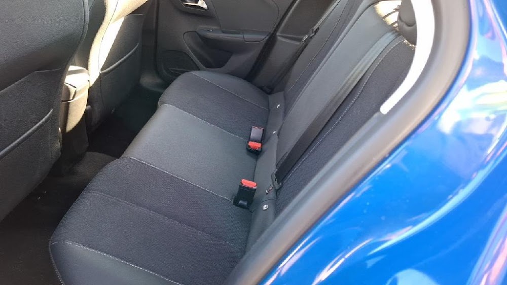 Foto Opel Corsa 11