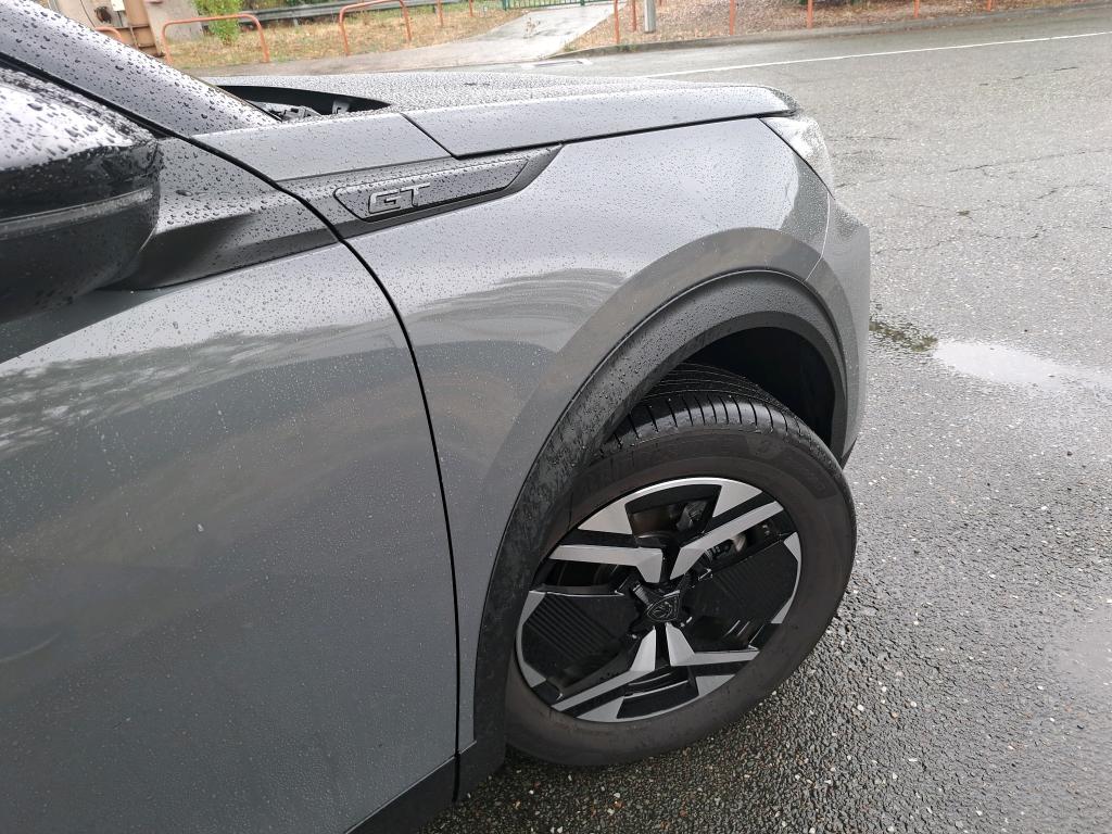 Peugeot 2008 Hybrid 145 ch e-DCS6 GT 2025