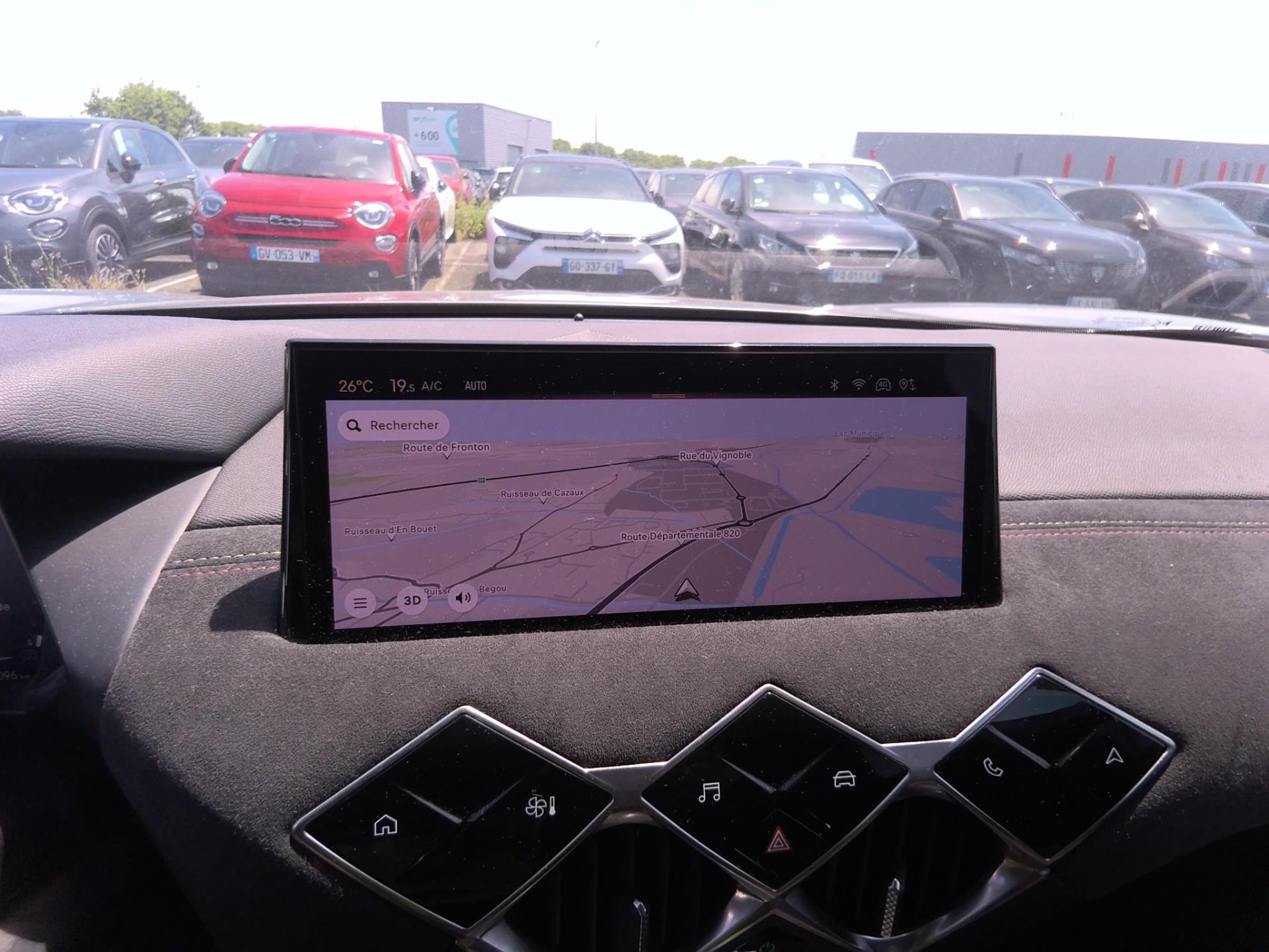 DS DS3 Crossback PureTech 130 EAT8 Performance Line+ 2023