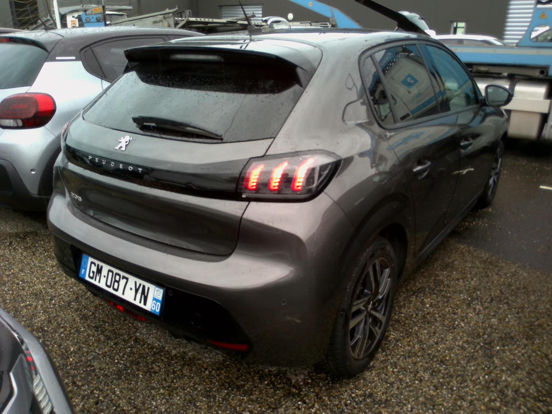 Peugeot 208 II