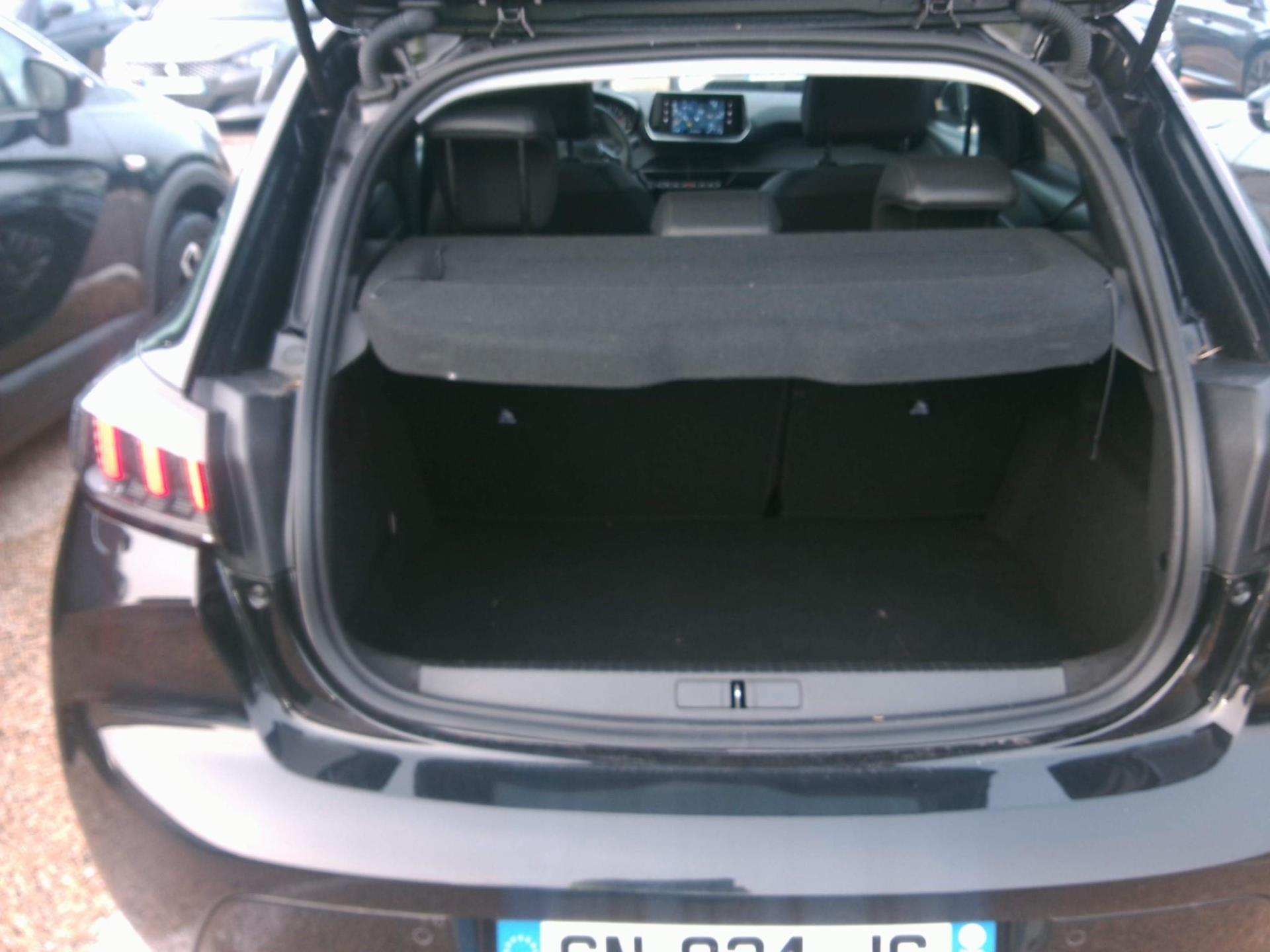 Peugeot 208 PureTech 100 S&S BVM6 Allure 2023