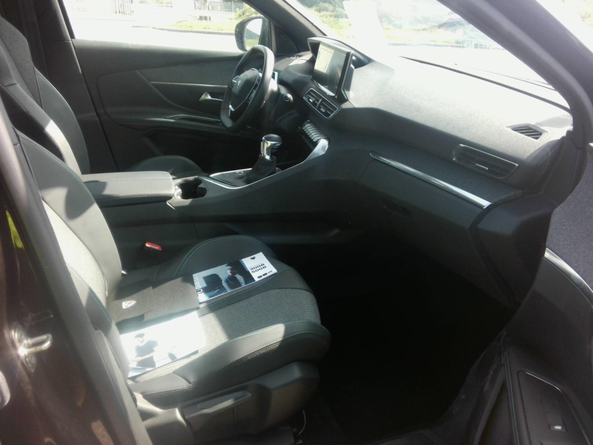 Peugeot 3008 PureTech 130ch S&S BVM6 Allure Pack 2023