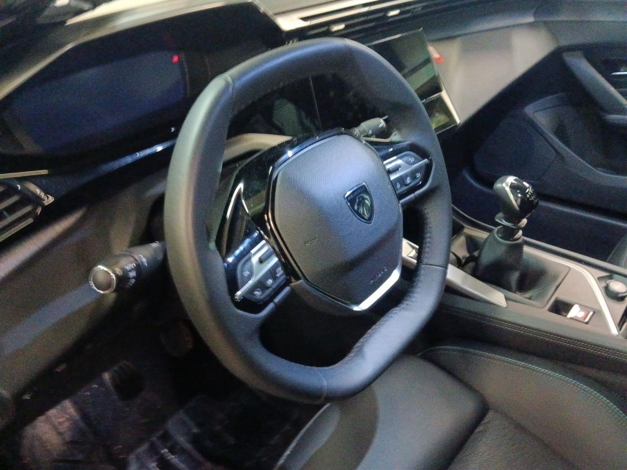 Peugeot 308 III