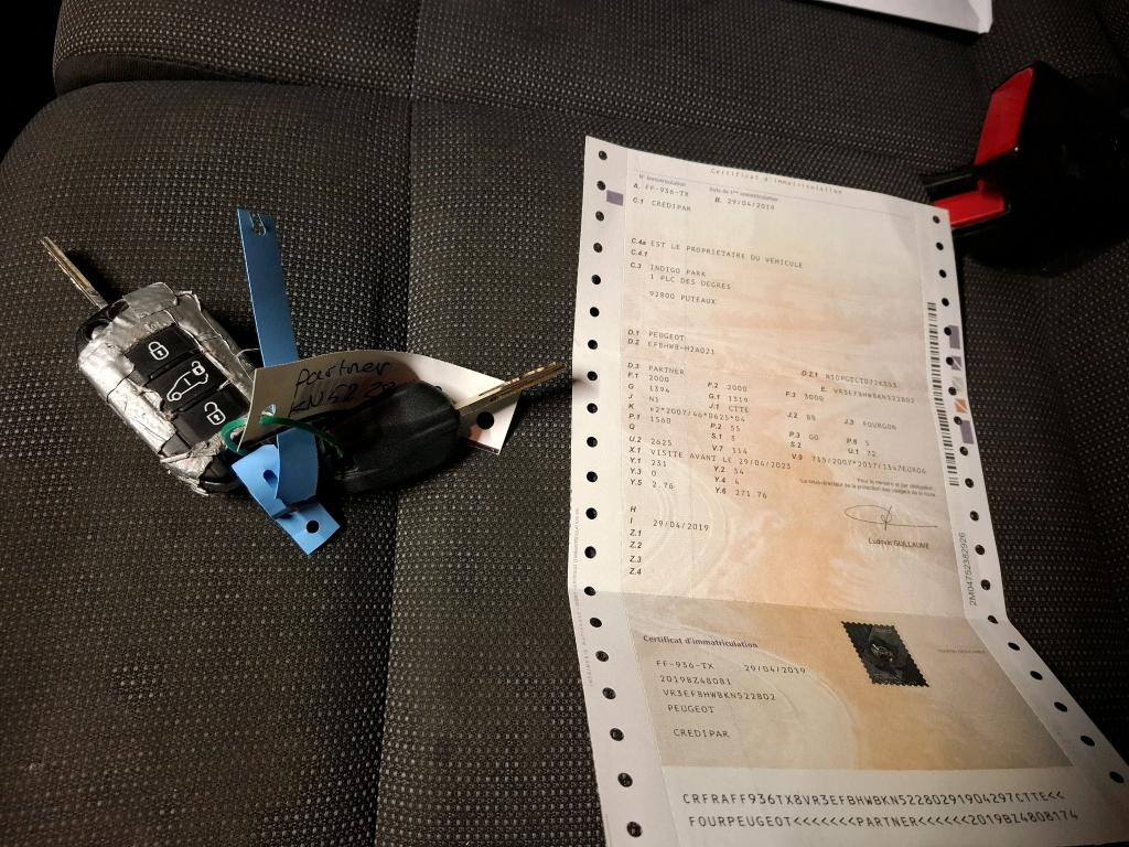 Peugeot PARTNER FOURGON STANDARD 650 KG BLUEHDI 75 BVM5 PREMIUM 2019