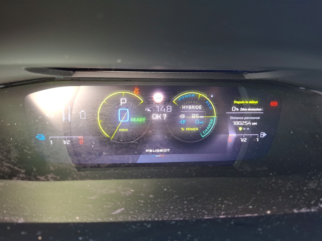 Peugeot 408 PHEV 225 e-EAT8 GT 2023