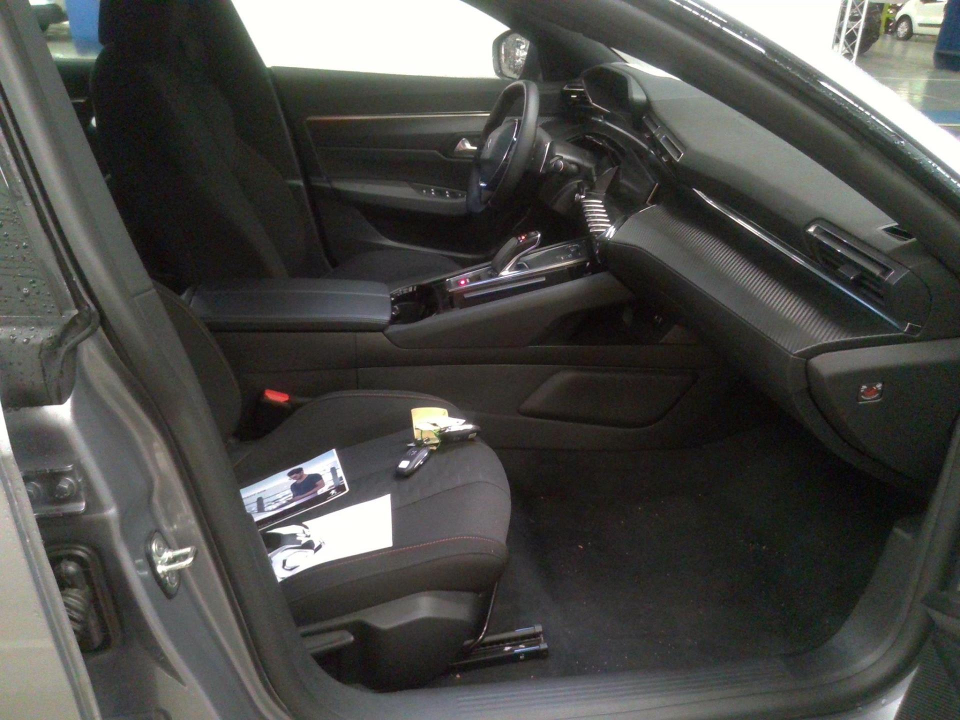 Peugeot 508 SW Hybrid 225 e-EAT8 Active Pack 2022