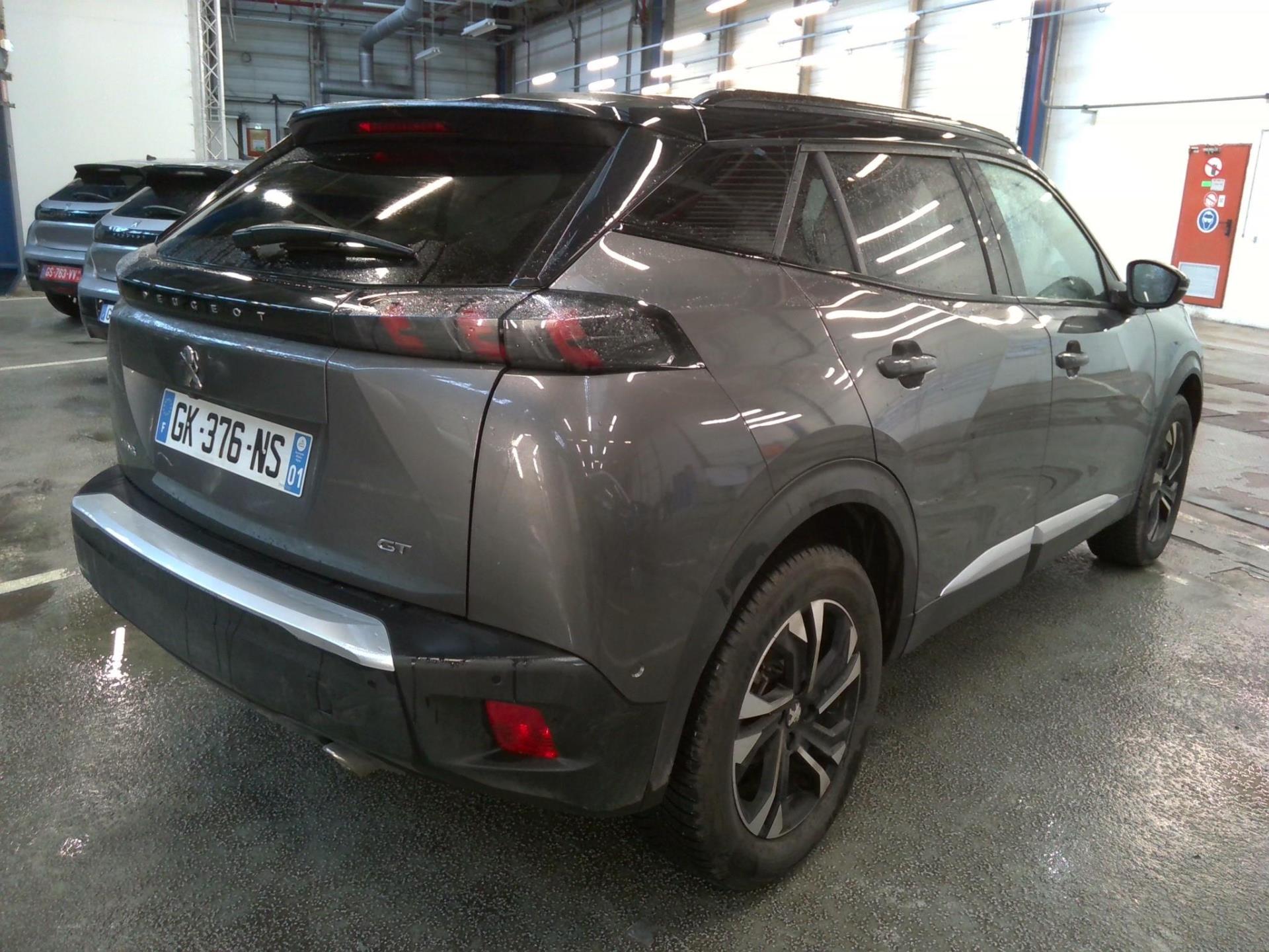 Peugeot 2008 BlueHDi 130 S&S EAT8 GT 2022