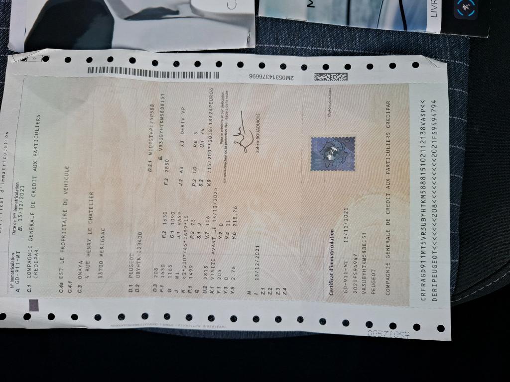 Peugeot 208 BLUEHDI 100 S&S BVM6 PREMIUM PACK 2021