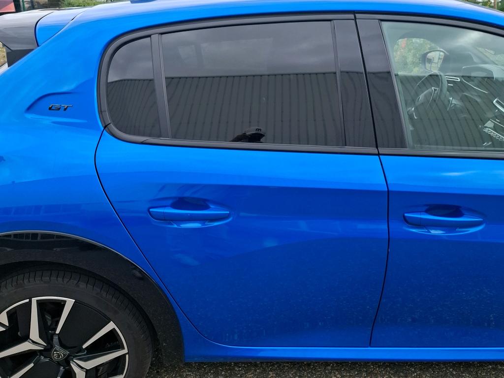 Peugeot 208 Hybrid 110 e-DCS6 GT 2025