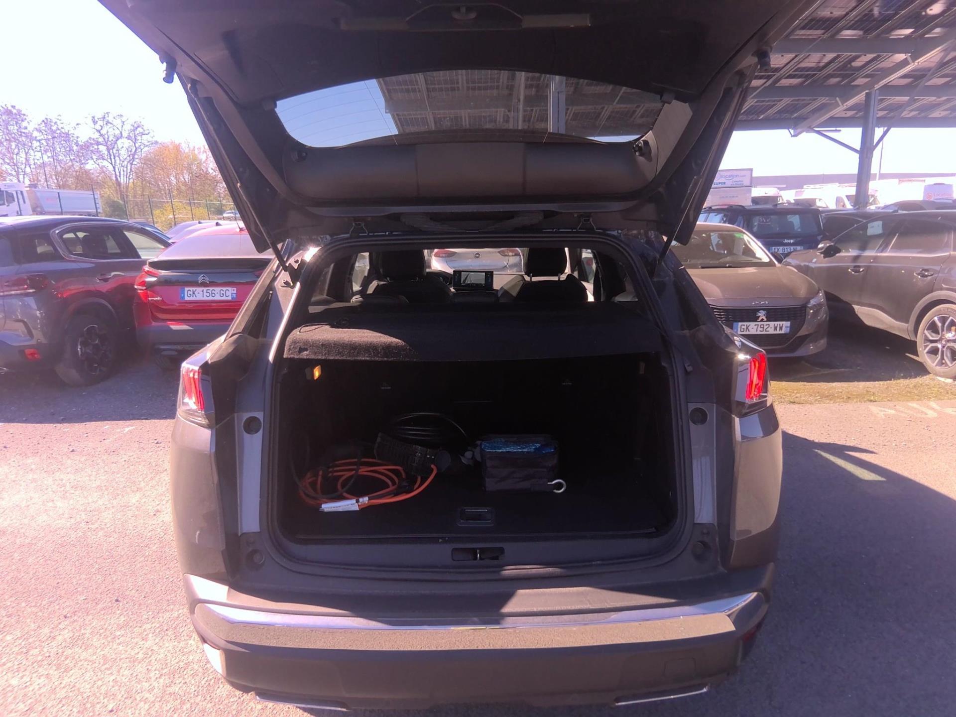 Peugeot 3008 Hybrid 225 e-EAT8 GT 2023
