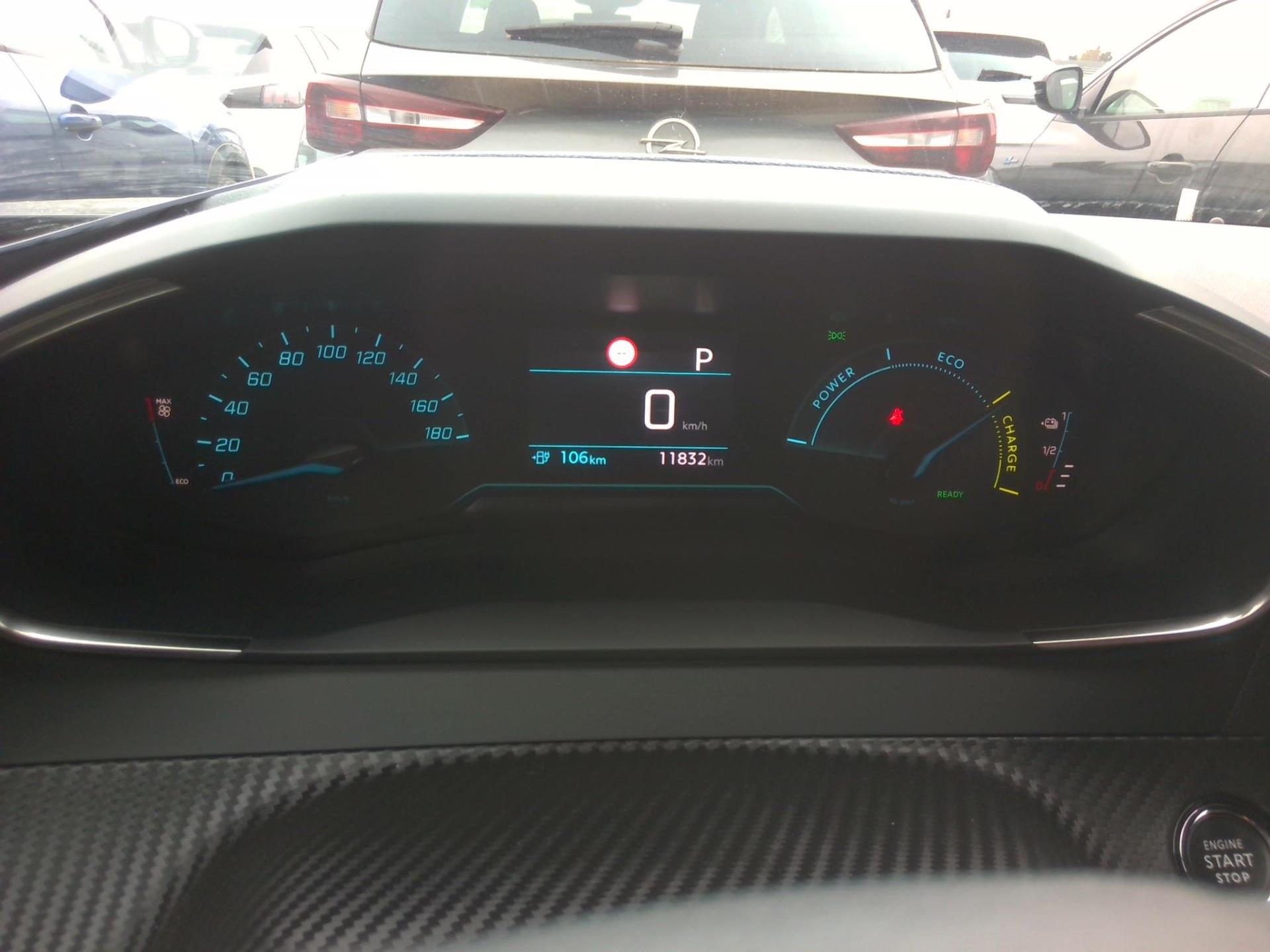 Peugeot 2008 Electrique 136 ch Allure 2023