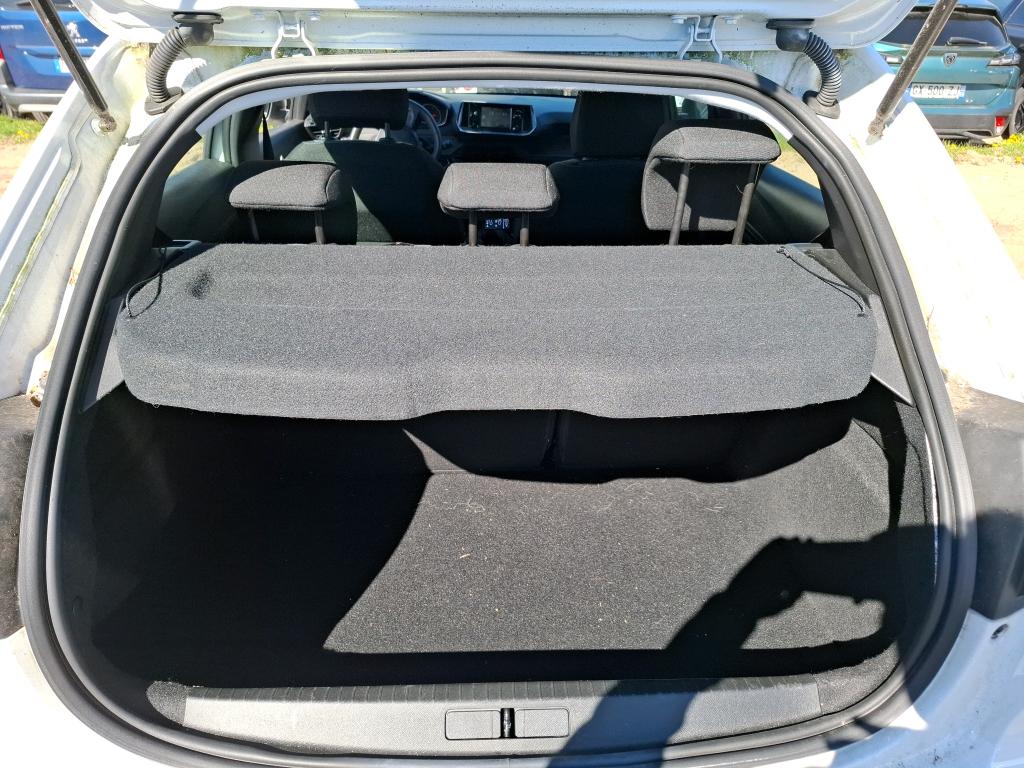 Peugeot 208 PureTech 75 S&S BVM5 Like 2021