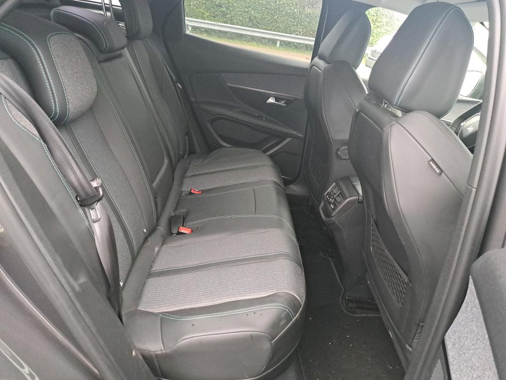 Peugeot 3008 Hybrid 225 e-EAT8 Allure Pack 2021