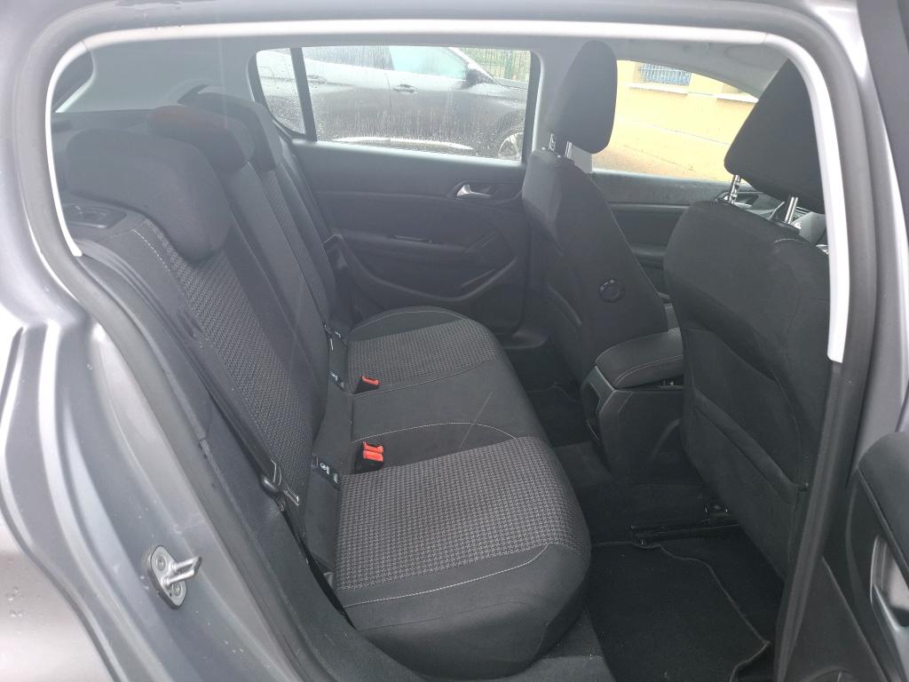 Peugeot 308 BlueHDi 100ch S&S BVM6 Active Business 2020