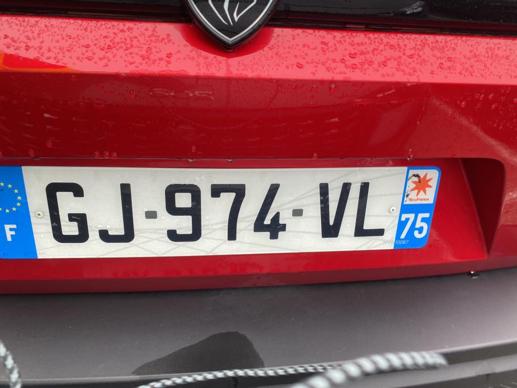 Peugeot 408 PHEV 225 e-EAT8 GT 2022