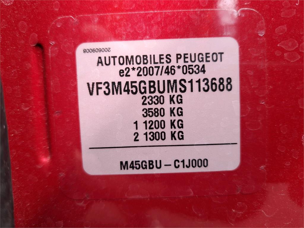 Peugeot 3008 Hybrid4 300 e-EAT8 GT 2021