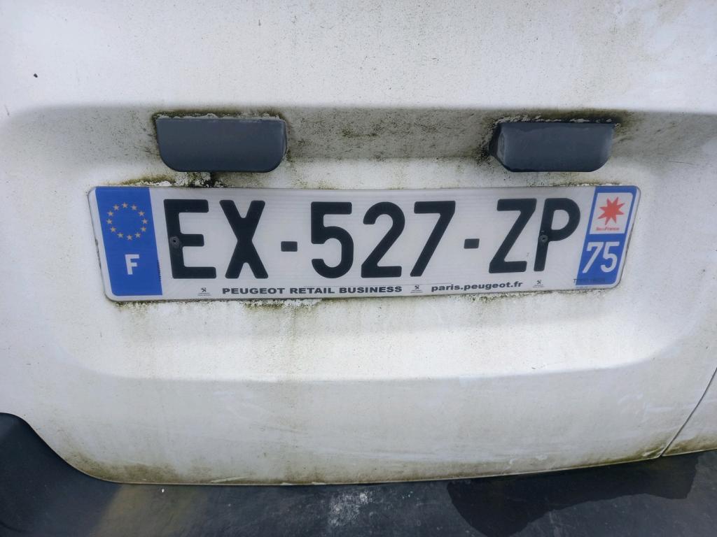 Peugeot EXPERT FGN TOLE STANDARD 2.0  BLUEHDI 120 S&S BVM6 PREMIUM 2018