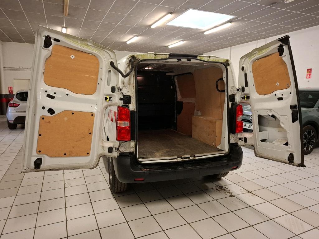 Peugeot EXPERT FGN TOLE STANDARD 2.0 BLUEHDI 120 S&S BVM6 PREMIUM 2018