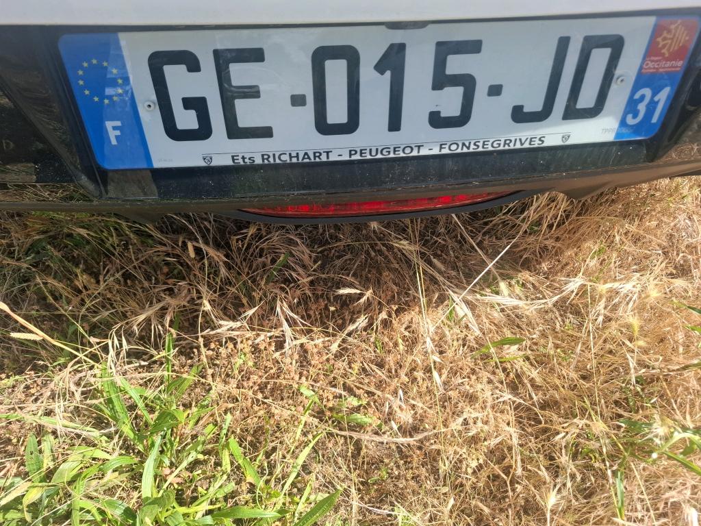 Peugeot 208 BlueHDi 100 S&S BVM6 Allure Pack 2022