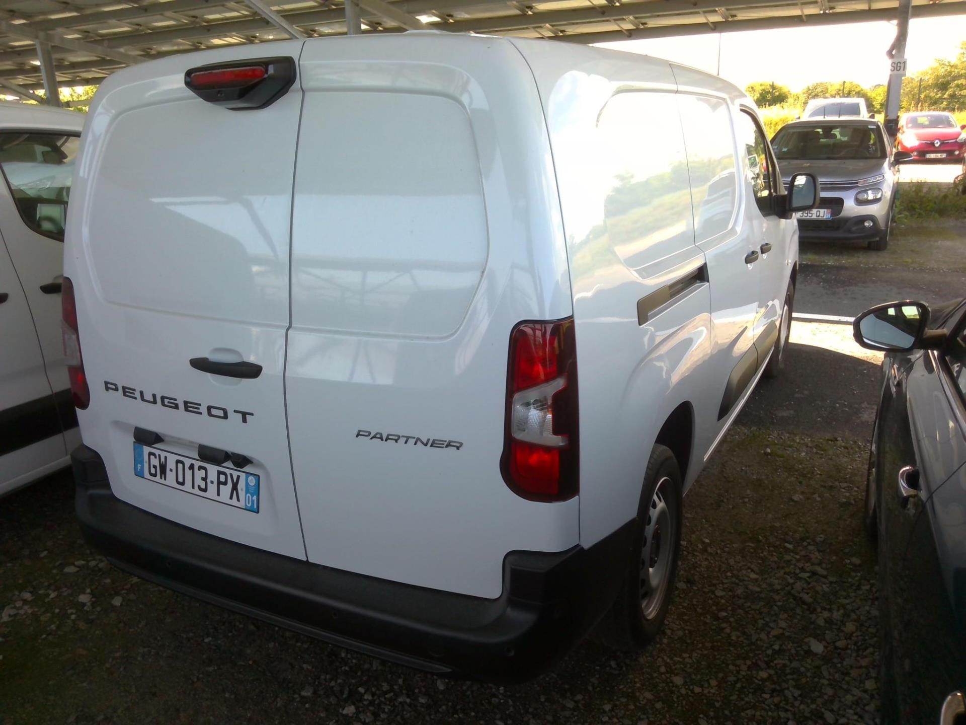 Peugeot PARTNER FOURGON XL 950 KG BLUEHDI 100 S&S BVM6 2024