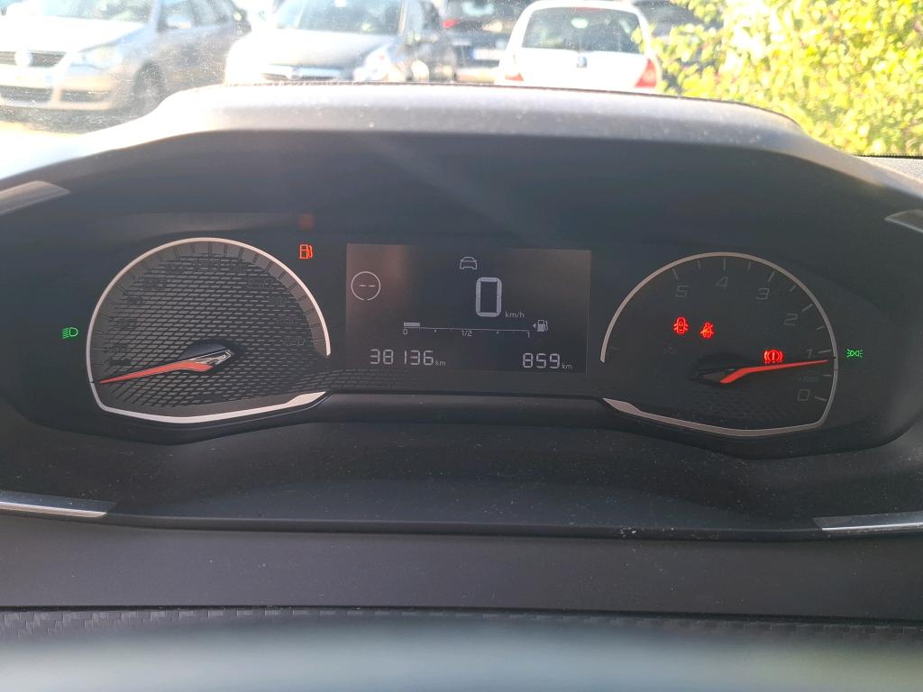 Peugeot 208 BLUEHDI 100 S&S BVM6 PREMIUM PACK 2021