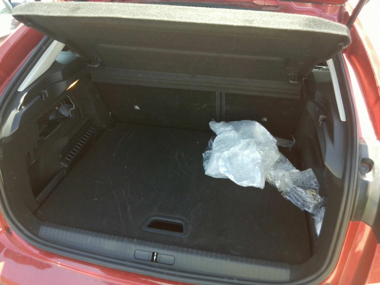 Foto Citroën C4 X 13