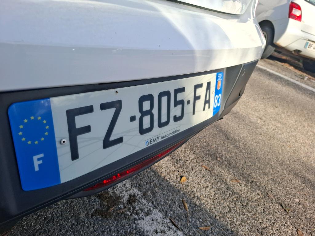 Peugeot 208 BLUEHDI 100 S&S BVM6 PREMIUM 2021