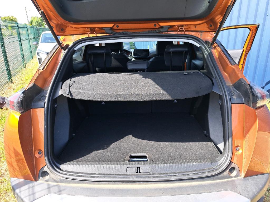 Peugeot 2008 BlueHDi 130 S&S EAT8 Allure 2021