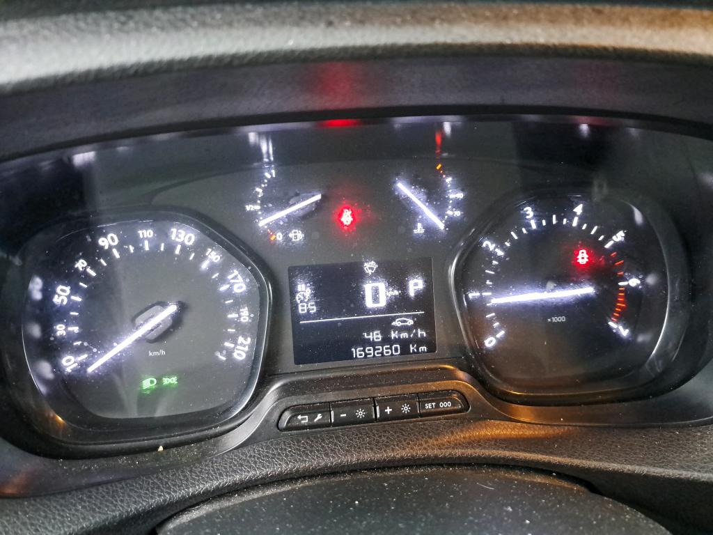 Citroen JUMPY FGN M BLUEHDI 180 S&S EAT8 CLUB 2021