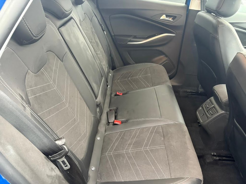 Foto Opel Grandland PHEV 10