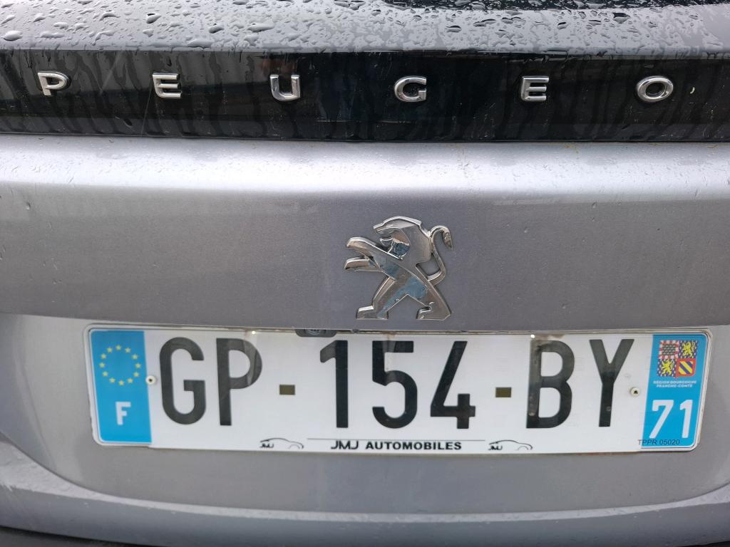 Peugeot 2008 BlueHDi 130 S&S EAT8 Allure 2023