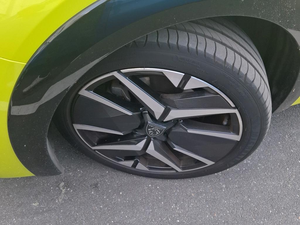 Peugeot 208 Hybrid 110 e-DCS6 GT 2025