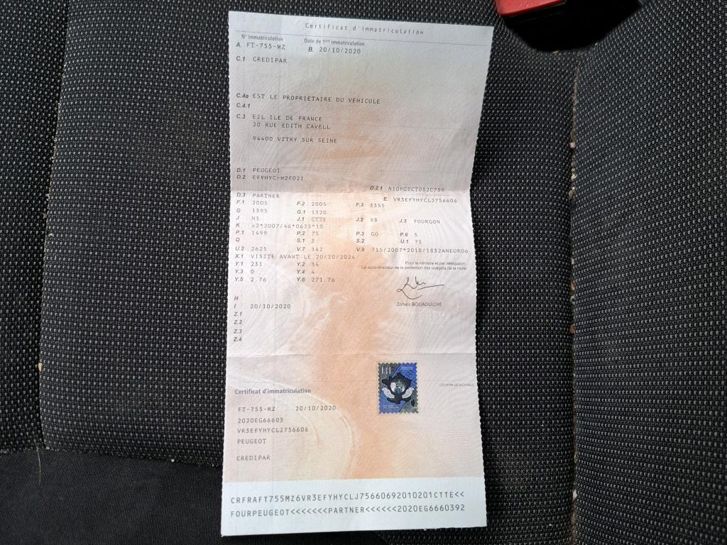 Peugeot PARTNER FOURGON STANDARD 650 KG BLUEHDI 100 S&S BVM5 PREMIUM 2020