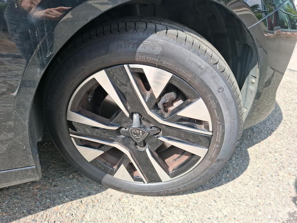 Peugeot 208 Hybrid 110 ch e-DCS6 Allure 2025