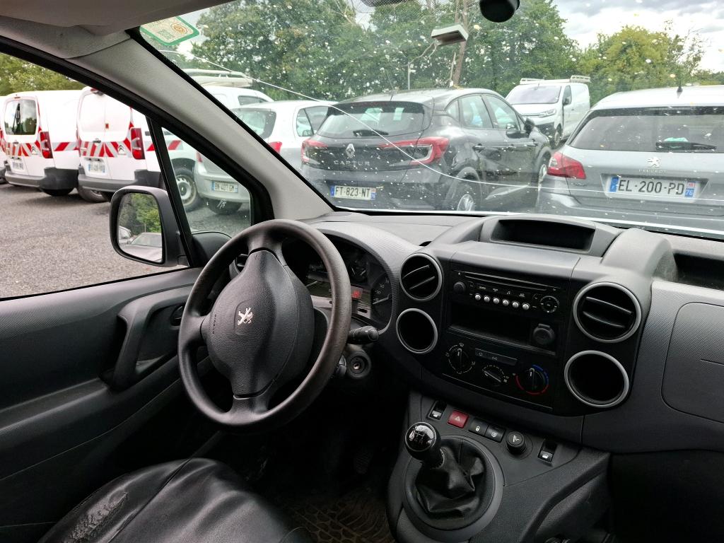 Peugeot PARTNER FOURGON STANDARD 1.6 BLUEHDI 100 BVM5 PREMIUM 2018