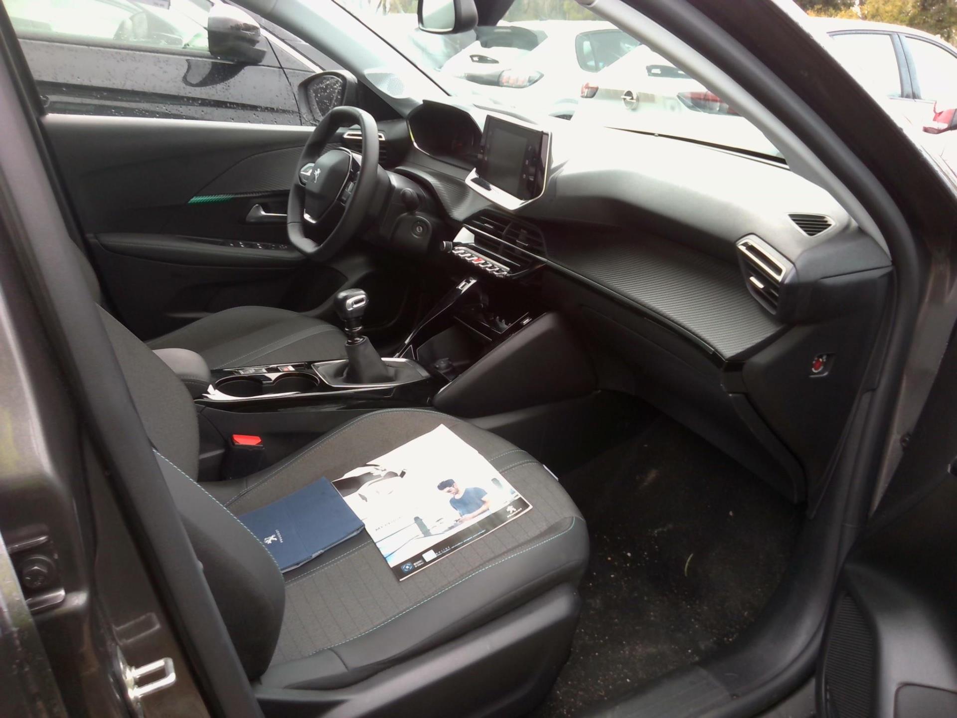 Peugeot 208 PureTech 100 S&S BVM6 Allure 2023