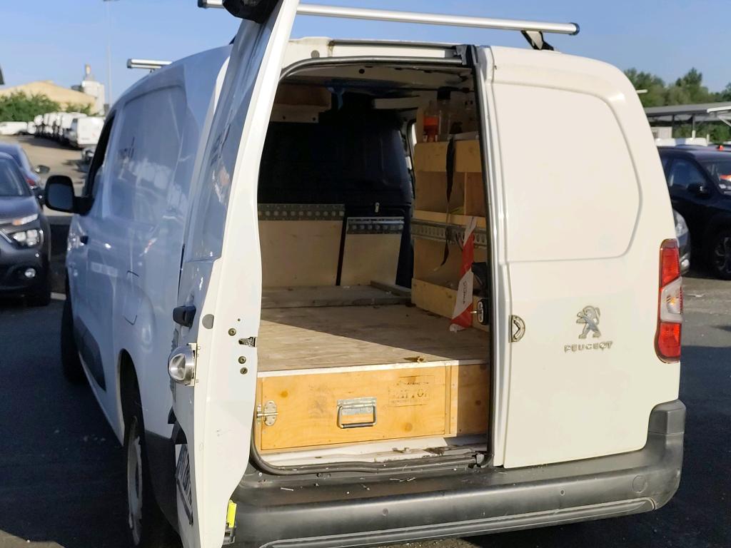 Peugeot PARTNER FOURGON LONG 950 KG BLUEHDI 100 S&S BVM5 ASPHALT 2020