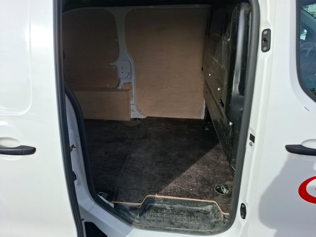 Peugeot EXPERT FGN TOLE COMPACT 1.5 BLUEHDI 120 S&S BVM6 PREMIUM 2021